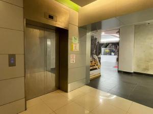 Foto sihtkohas Subang Jaya asuva majutusasutuse #24 Studio First Subang Mall SS15 Courtyard--2mins to SS15 LRT !2-5PAX! galeriist