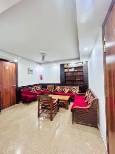 Posezení v ubytování Hotel Satwah Home Stay Just 10 Minute Away Form Nizamuddin Railway Station