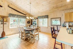 Φωτογραφία από το άλμπουμ του Bright Birch Cove σε Presque Isle