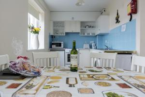 Gallery image of Marine Court Sea View in Bundoran