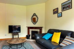 Телевизор и/или развлекательный центр в Bunhovil - 2 Bedroom Bungalow