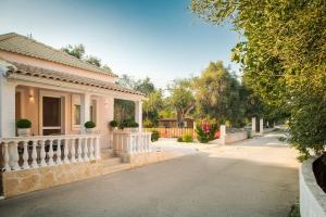 En have udenfor Casa Del Paradiso