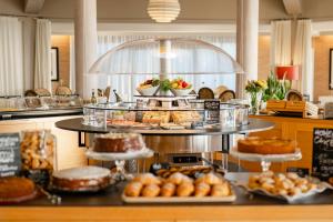 Imagine din galeria proprietății Villasanpaolo Resort & Spa în San Gimignano