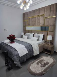 Postel nebo postele na pokoji v ubytování Kerstin Home