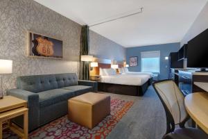 Postel nebo postele na pokoji v ubytování Home2 Suites by Hilton Stillwater + 34 fotografií