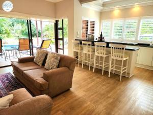 Istumisnurk majutusasutuses Villa A35 - Selborne Golf Estate