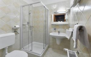 Koupelna v ubytování Ametiszt Hotel Harkány