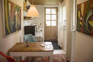 Posezení v ubytování Astrup vig Spa og Sauna