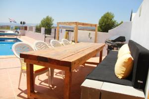 Basen w obiekcie Cortijo naturista con vistas-clothing optional lub w pobliżu