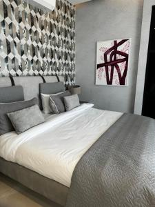 Postel nebo postele na pokoji v ubytování Beit Elhala Villa By Seahorse