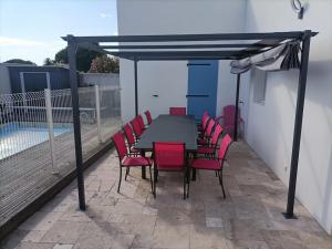 奥雷龙圣但尼Grande maison de vacances récente的相册照片