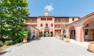 Budova, kde se prázdninový areál nachází