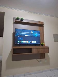 TV a/nebo společenská místnost v ubytování Apartamento Palmeiras - Excelente localização!