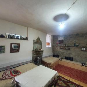Khu vực ghế ngồi tại Traditional GuestHouse Permet