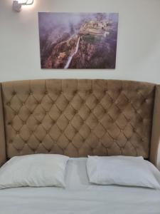 Voodi või voodid majutusasutuse Marhabaa hotel Al Amarat toas