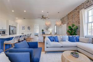 Χώρος καθιστικού στο Luxury 4BDR/4BA Penthouse