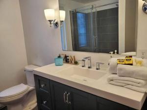 Galeriebild der Unterkunft Bungalow on The Bay in Lorneville in Saint John