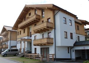 Budova, v ktorej sa apartmán nachádza