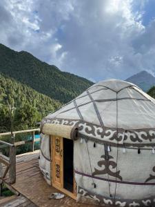 Φωτογραφία από το άλμπουμ του Yurt Camp Ala-Archa σε Kalday