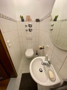 Koupelna v ubytování Haus Aschauer am Amtmannfeld