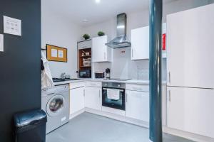 Gallery image of Stylish Apartment, Pool Table, Sleep 6, Central Location in Liverpool