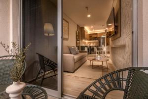Oleskelutila majoituspaikassa HOUZE - Stay & Residences by AVA