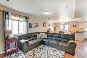 Gallery image of Inviting Cheyenne Townhome about 4 Mi to Downtown in Cheyenne