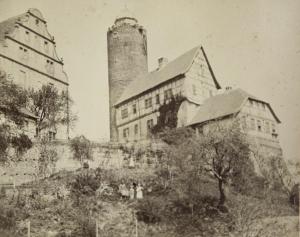 Fotografie z fotogalerie ubytování ALTE FÖRSTEREI - Elegantes Apartment in der historischen Hinterburg Schlitz - nahe Fulda und Bad Hersfeld v destinaci Schlitz