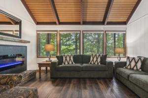 Χώρος καθιστικού στο Petit Crest Villas