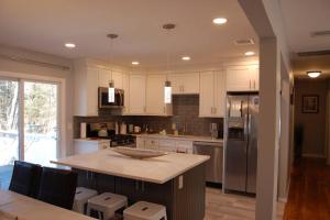 Køkken eller tekøkken på Welcome to our Retreat Haven in Warwick, NY