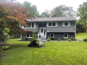 En have udenfor Welcome to our Retreat Haven in Warwick, NY