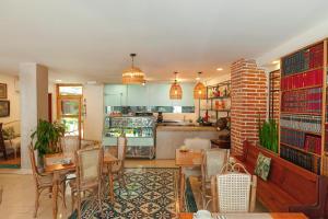 Kuchyň nebo kuchyňský kout v ubytování Hotel Kartaxa