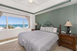 Postel nebo postele na pokoji v ubytování La Buena Vida + 23 fotografií