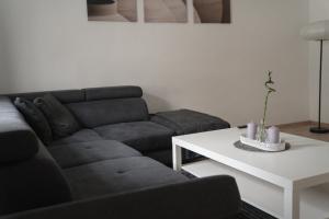 Modernes Apartment mit City-Flair in Bestlage的休息区