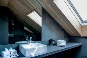 Koupelna v ubytování Zollhaus St Jakob im Defereggental