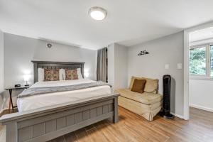 Φωτογραφία από το άλμπουμ του The Barracks Forest Escape Dog Friendly BBQ σε Κολοράντο Σπρινγκς