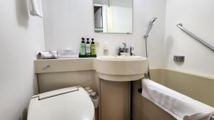 A bathroom at Platon Hotel Yokkaichi