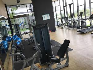Spordikeskus ja/või sportimisvõimalused majutusasutuses Homey Suite at Klang Valley MRT Linked, 舒适之家衔接MRT +28 fotot