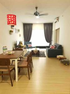 Istumisnurk majutusasutuses Homey Suite at Klang Valley MRT Linked, 舒适之家衔接MRT