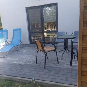 Patio alebo iná vonkajšia časť ubytovania Domek na Mazurach