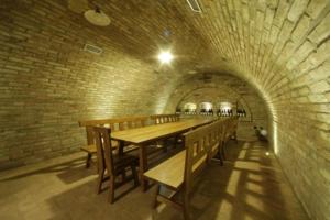 Hotel Madl餐厅或其他用餐的地方