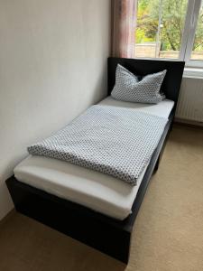 Postel nebo postele na pokoji v ubytování Apartment 13