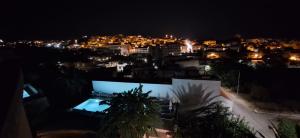 A general view of Noto or a view of the city taken from the holiday home