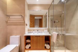 Vannituba majutusasutuses Metropolo Jinjiang Yongqing Daxing International Airport Hotel