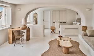 Fotografie z fotogalerie ubytování Mystique, a Luxury Collection Hotel, Santorini v destinaci Oia