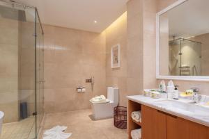 Vannituba majutusasutuses Metropolo Jinjiang Yongqing Daxing International Airport Hotel