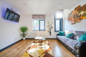 Χώρος καθιστικού στο -F10GH- For relaxed and Cosy stay, Free Parking, WiFi