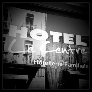 Certifikát, hodnocení, plakát nebo jiný dokument vystavený v ubytování Hotel Le Centre
