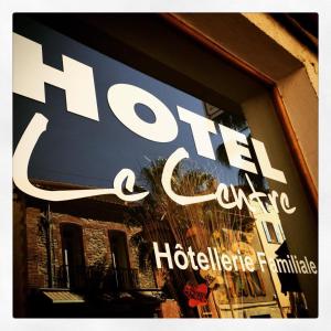 Certifikát, hodnocení, plakát nebo jiný dokument vystavený v ubytování Hotel Le Centre