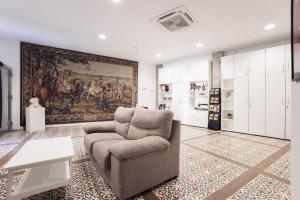 Kuchyňa alebo kuchynka v ubytovaní Apartamentos Reyes Católicos